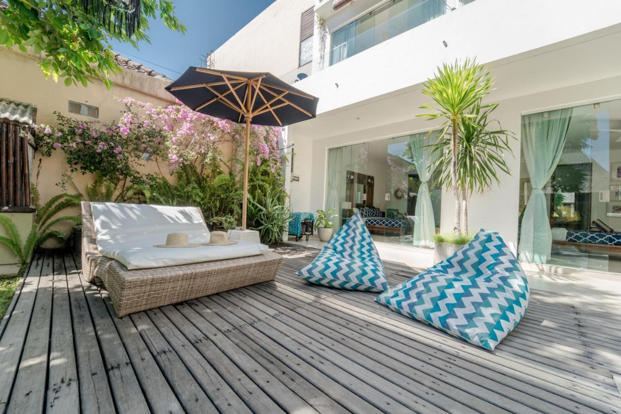 Villa Saffira, Seminyak - Pool, Garden, Rooftop - Walk To Beach And Cafes! Bagian luar foto