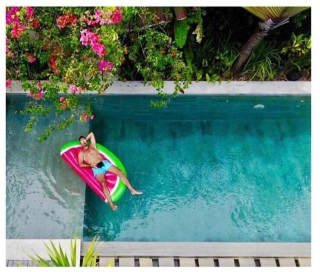 Villa Saffira, Seminyak - Pool, Garden, Rooftop - Walk To Beach And Cafes! Bagian luar foto