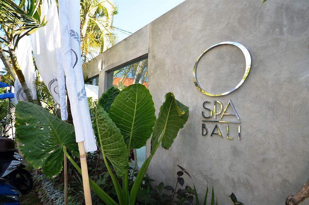 Villa Saffira, Seminyak - Pool, Garden, Rooftop - Walk To Beach And Cafes! Bagian luar foto